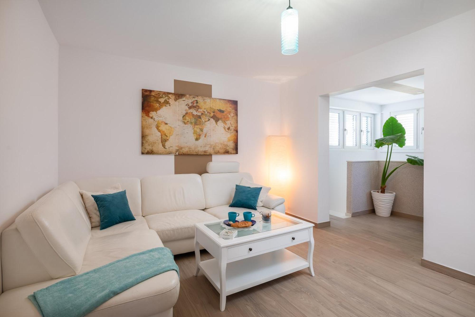 Luxury Seafront Villa With Heated Pool, Jacuzzi, Sea View, 150 M From Beach Stanici Bagian luar foto