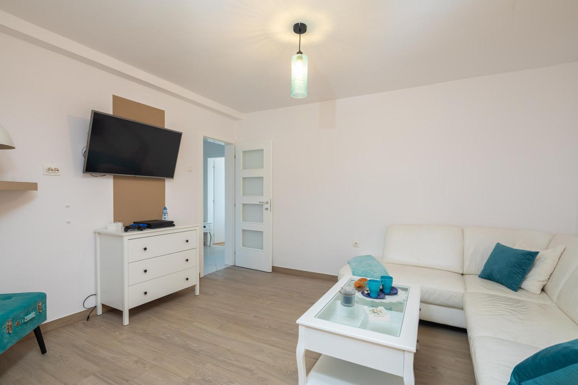 Luxury Seafront Villa With Heated Pool, Jacuzzi, Sea View, 150 M From Beach Stanici Bagian luar foto